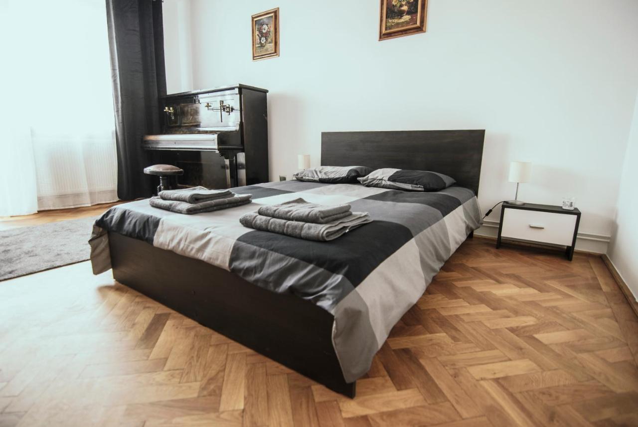 Central David Residence Braşov Buitenkant foto