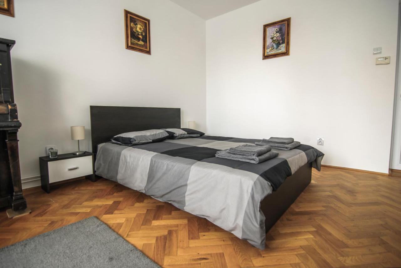 Central David Residence Braşov Buitenkant foto